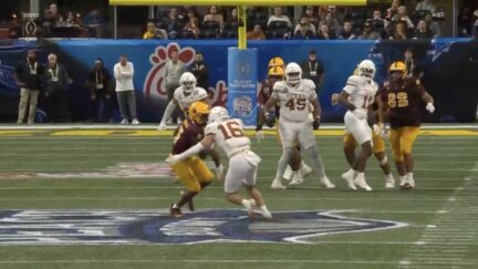 Tackle not called for targeting in Arizona State-Texas game